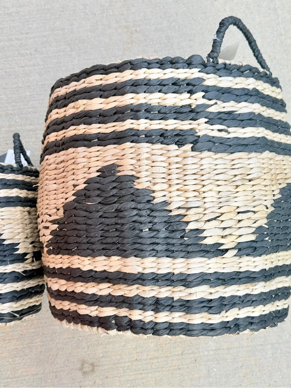 Neatly Small 10-Inch and 14 inch  Water Hyacinth Basket take both for $45